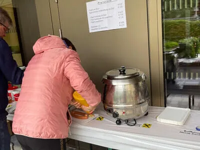 2022 - Frühschoppen Bild 3